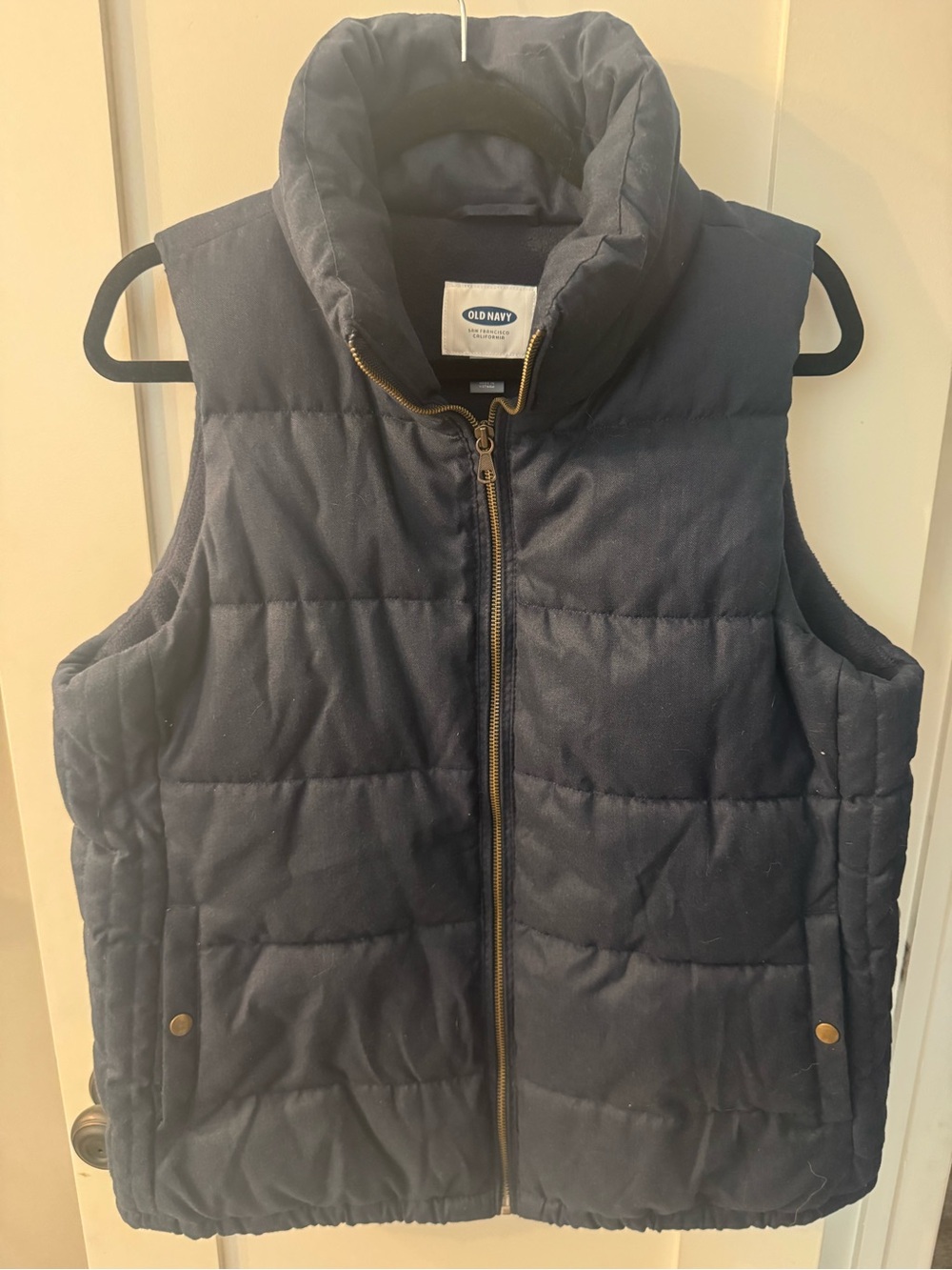 Women’s Old Navy Quilted Puffer Vest - Navy Blue Fleece Lined Snap Pocket Large
